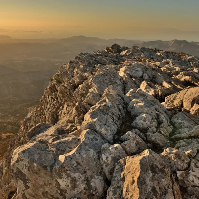 the-top-of-mount-zas